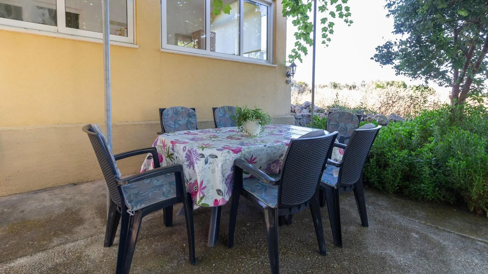 Apartment Mara Privlaka